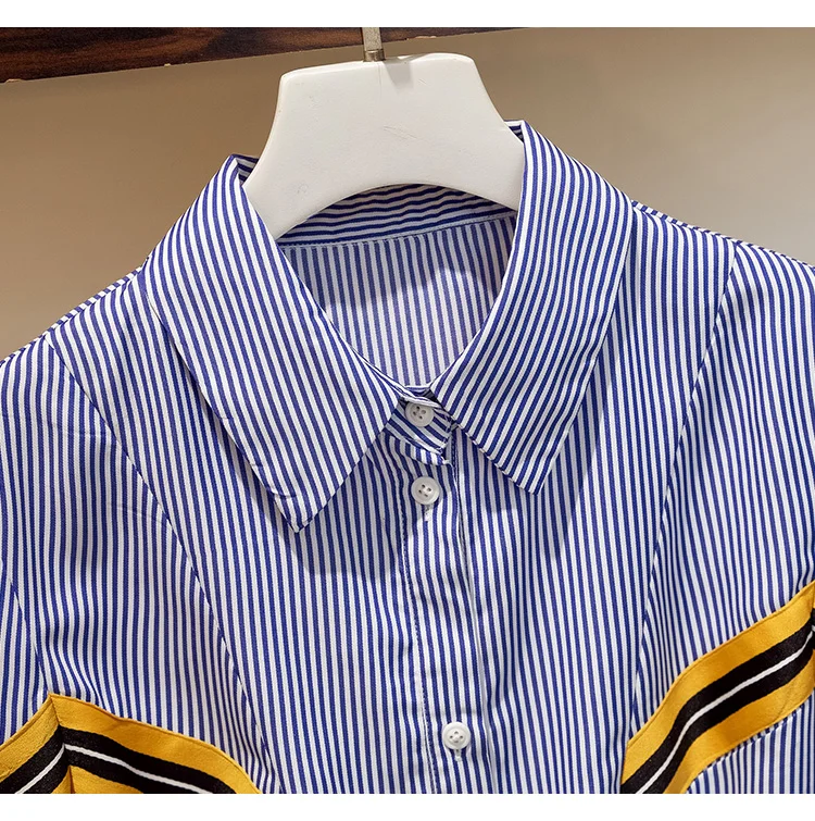 Женское прямое платье в полоску с отложным воротником поясом стиле пэчворк на