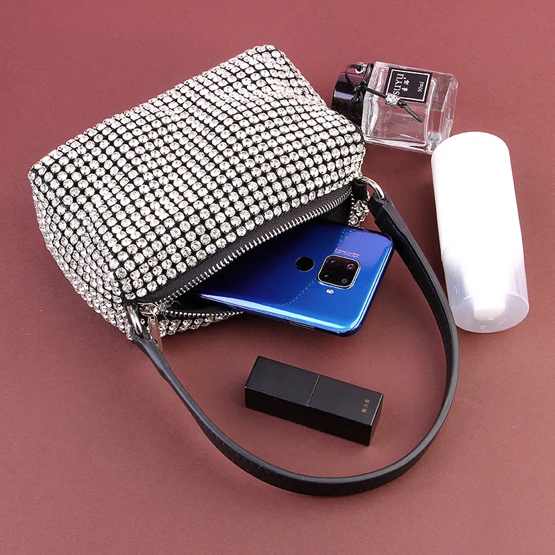 

HOT Diamond Hobo Bag Women Handbag Clutch Fashion Vintage Shoulder Handbag Hobos Diamond Messenger Handbag Lady Shiny Hobo