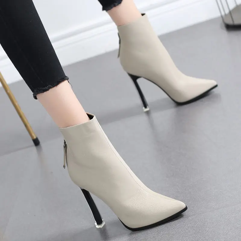 

Net Red Short Boots Women's 2021 Autumn and Winter New Martin Boots Women's British Style Pointed High-heeled Women's Boots