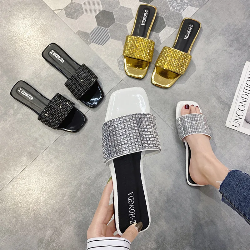 

36-42 plus Size Slippers Women's Outer Wear 2020 New Rhinestone Students' Slippers Women's Flip Flops