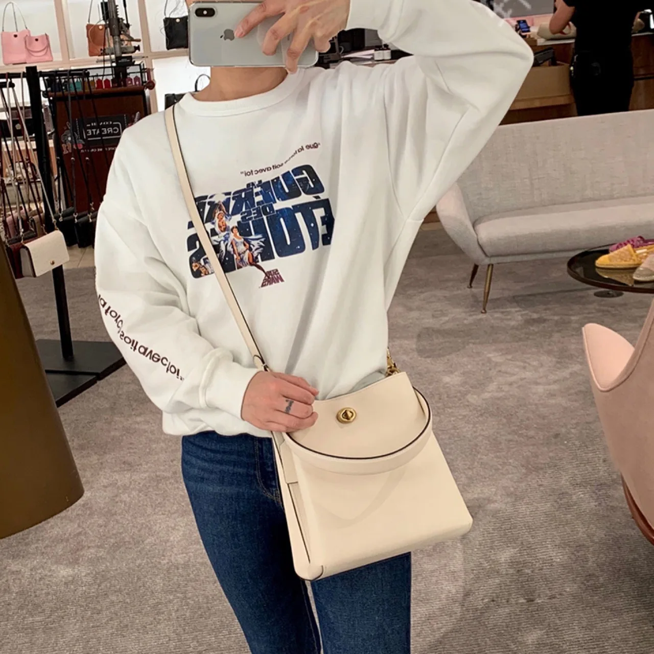 

2021 new leather women's bag Bucket Bag Small One Shoulder Messenger Handbag