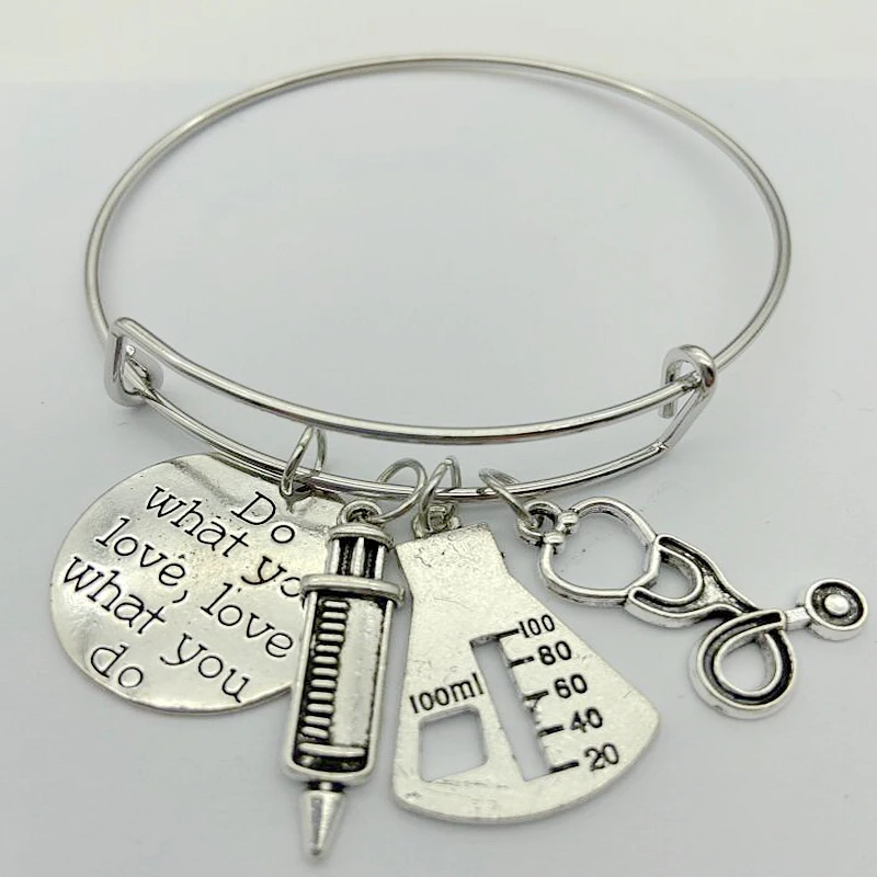 Сделайте то что вы любите Алфавит тег шприц стетоскоп мерный чаша Шарм браслет