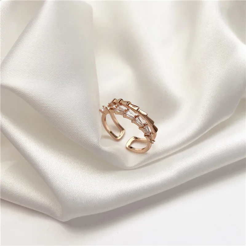 Женское металлическое кольцо с гладкой поверхностью регулируемое в Корейском