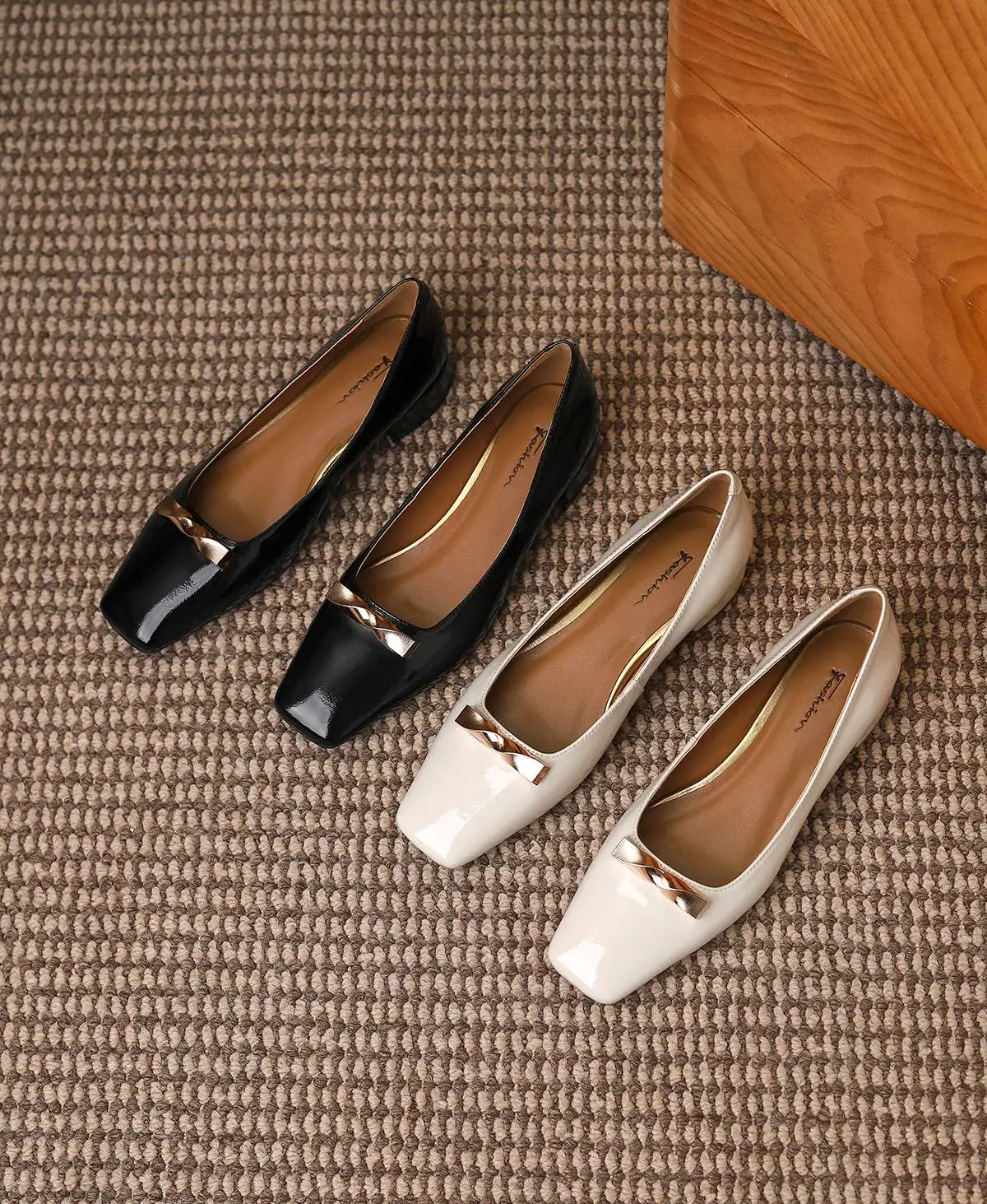 

Lenkisen concise style full grain leather metal decorations handmade square toe thick med heel slip on gorgeous women pumps L25