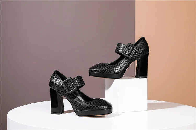 

Thick-Soled Waterproof Platform Shallow High Heels Women's Autumn 2020 New Round Toe Super High Heel Belt Buckle Single Shoes