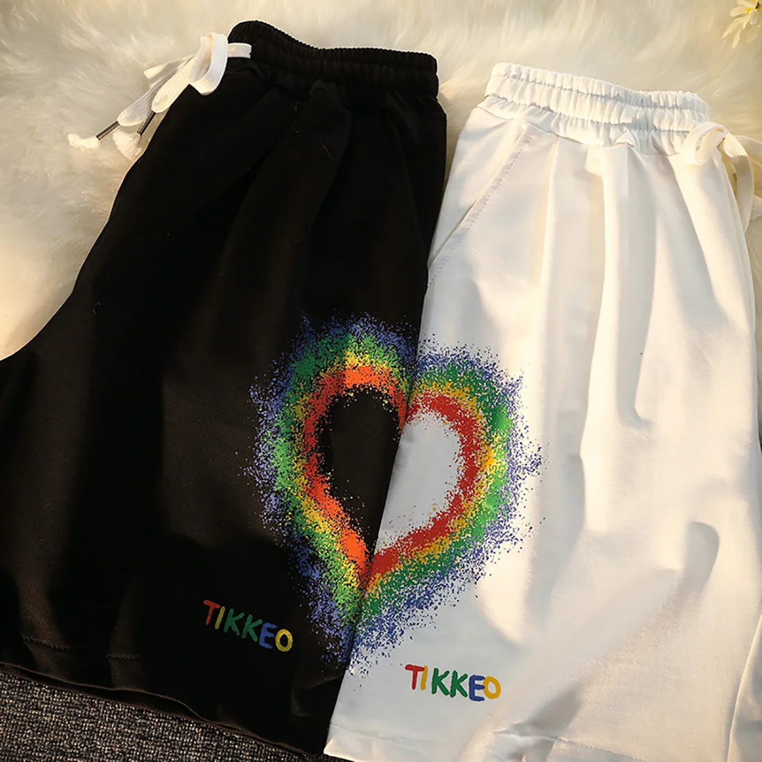 

ATSUNNY Harajuku Shorts Hip Hop Streetwear Men Casual Jogger Short Pocket Heart Shaped Stitching Printing Cotton Sweatpant
