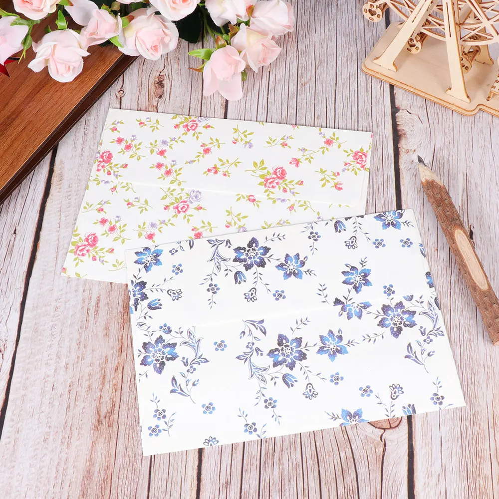 

30pcs Rural Elegant Floral Envelopes Creative Envelopes Stationery Gift Envelopes Set for Office School (5 Patterns, Each Patter