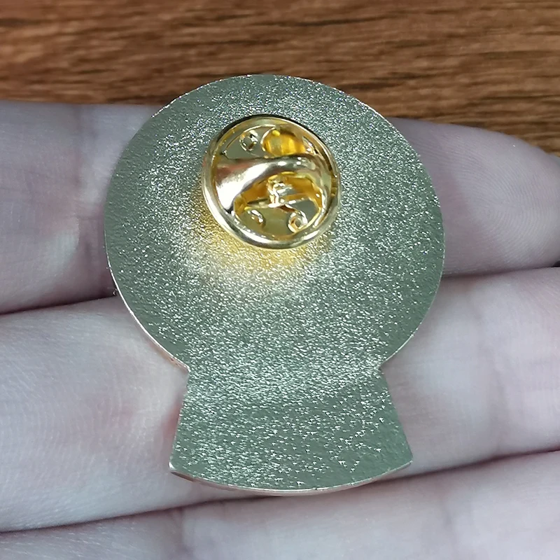 Брошь из шариков The Future Is vegcrystal | Украшения и аксессуары