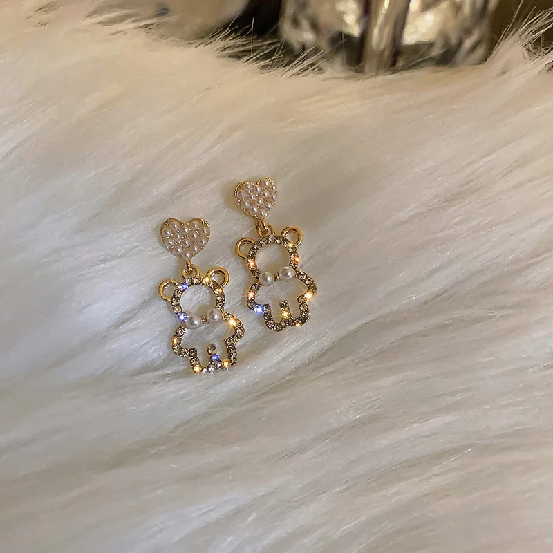 

LOVOACC Luxury Hollow Cartoon Bear Full Sparkly Rhinestone Dangle Earring for Women Ladies Imitation Pearl Heart Earring Jewelry