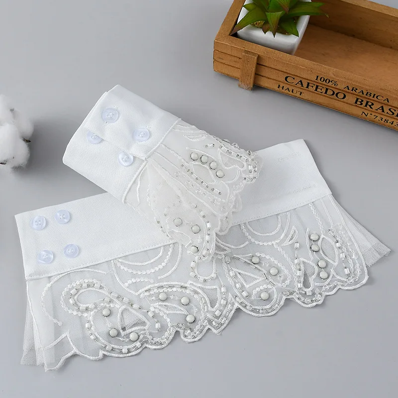 

Elegant Fake Flare Sleeves for Women Girls Pleated False Cuffs Solid Color Sweater Wrist Warmers Female White Horn Cuffs