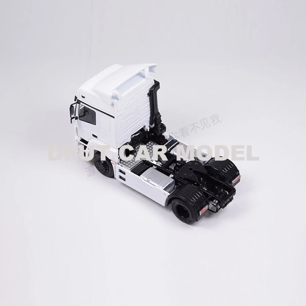 Модель игрушечного автомобиля из сплава 1:43 KAMAZ-5490 русский самосвал оригинальная