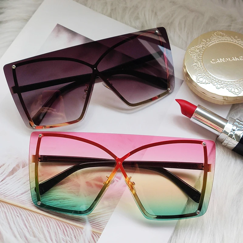 

Ladies Large Frame One-piece Sunglasses Personality Oversized Mirrored Men's Sunshade Glasses High-end Brand Metal Rivet Glasses