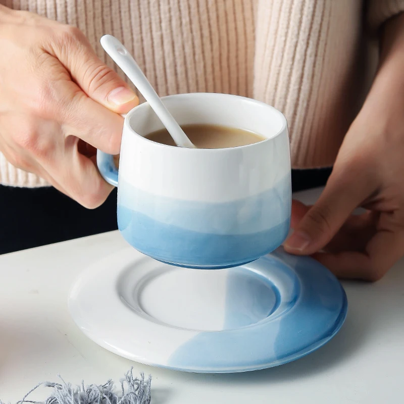 Набор керамических кофейных чашек RHE 200 м сине розового цвета столовые приборы