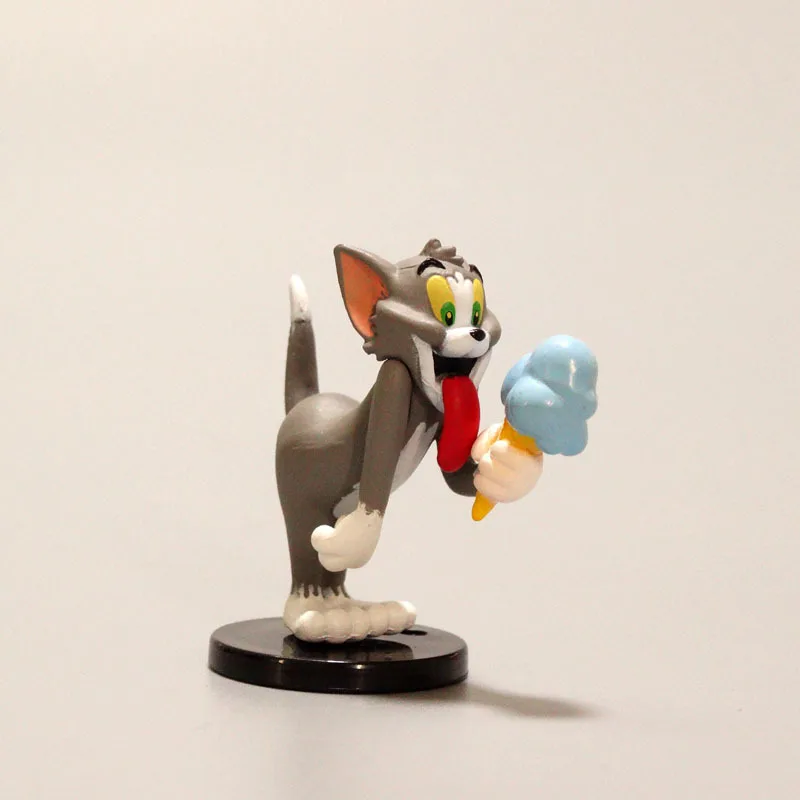 Фигурки героев мультфильмов сливочный пончик Кот и мышь Коллекционная модель