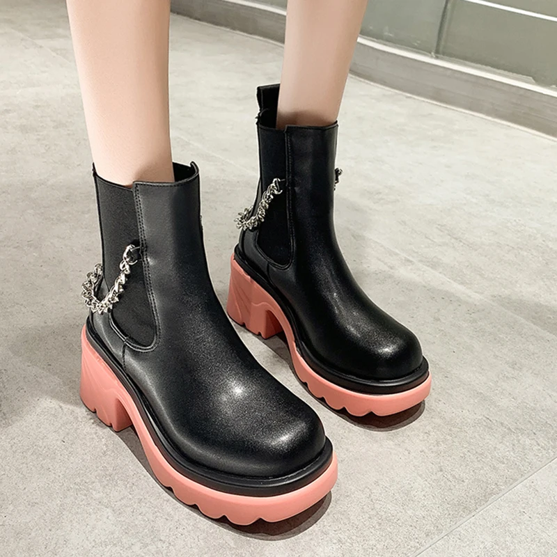 

Rimocy Fashion Metal Chain Thick Heels Ankle Boots Women Pink Pu Leather Platform Chelsea Boots Woman Punk Autumn Booties Mujer