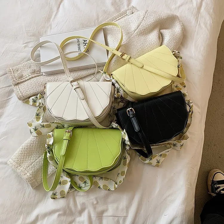 

Ladies New Shoulder Bag Pearl Chain PU Leather Fashion Solid Color Drawstring Handbag Female Crossbody Bags