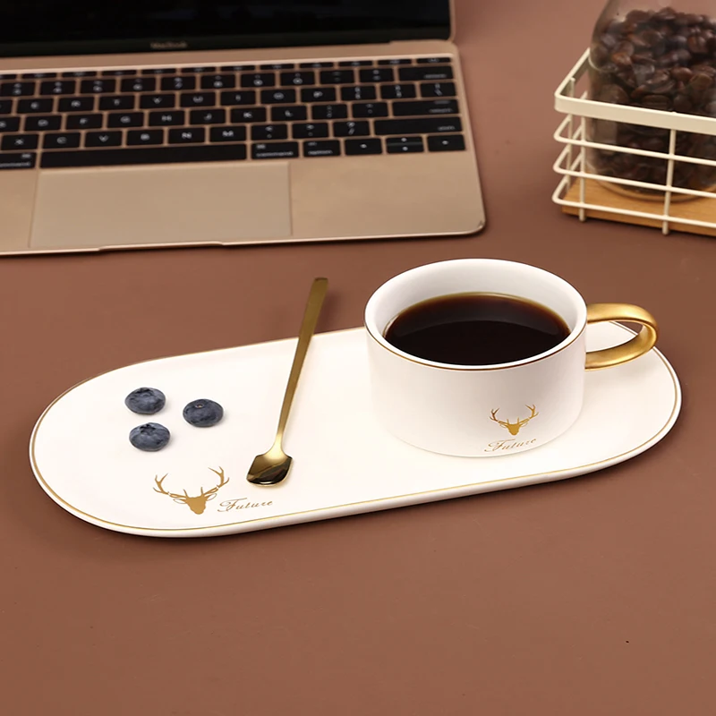 Набор кофейной чашки блюдце-поддон Золотая керамическая европейская роскошная