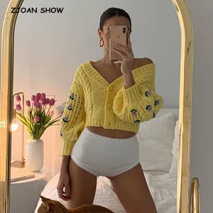 Кардиган женский ТРИКОТАЖНЫЙ УКОРОЧЕННЫЙ, с пышными рукавами и V-образным вырезом, ручное вязание крючком цветок