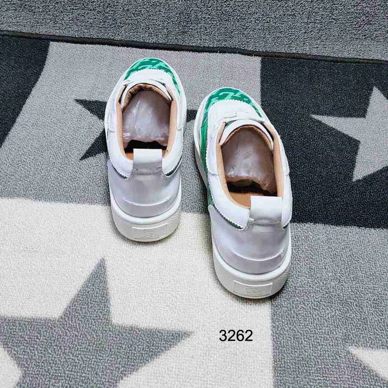 

Man Women shoes Hottest high quality luxury Brand Sneakers Fashion Flat rivet strap couples Casual Shoes 35-48 code 3262