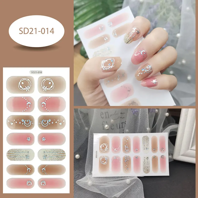 

The New 3D Nail Stickers, Fashionable European And American Snowflake Finished Nail Polish Film, Are All Used For Nail Sliders