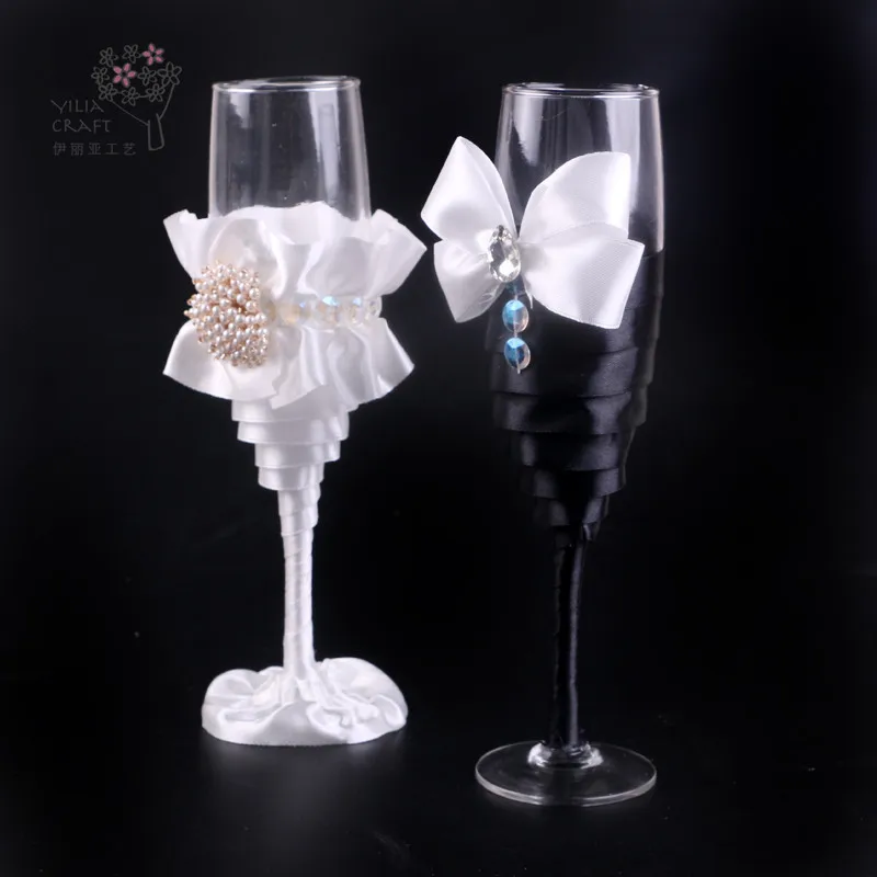 

2Pcs Toasting Wine Glasses Set Wedding Decor Champagne Flute Anniversary Party Birthday Banquets Bride and Groom Amazing Gift