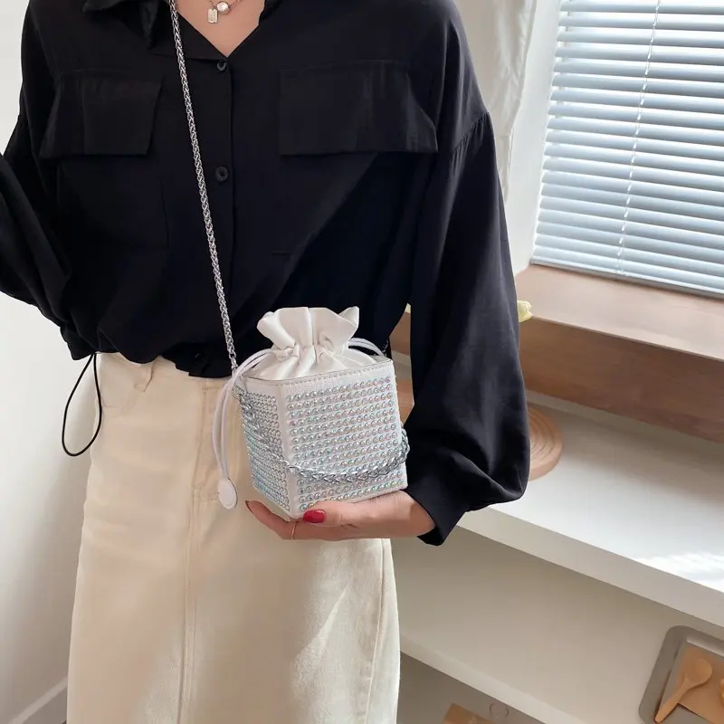 

High Quality Pu Leather Square Bucket Bag for Women 2021 New Spring Shoulder Bags Solid Color Fashion Chain Crossbody Sac Epaule