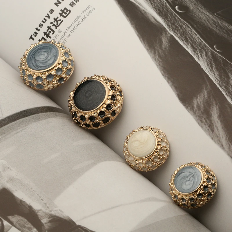 Пуговицы металлические золотистые для одежды корона жемчужный шар 3 шт. | Дом и