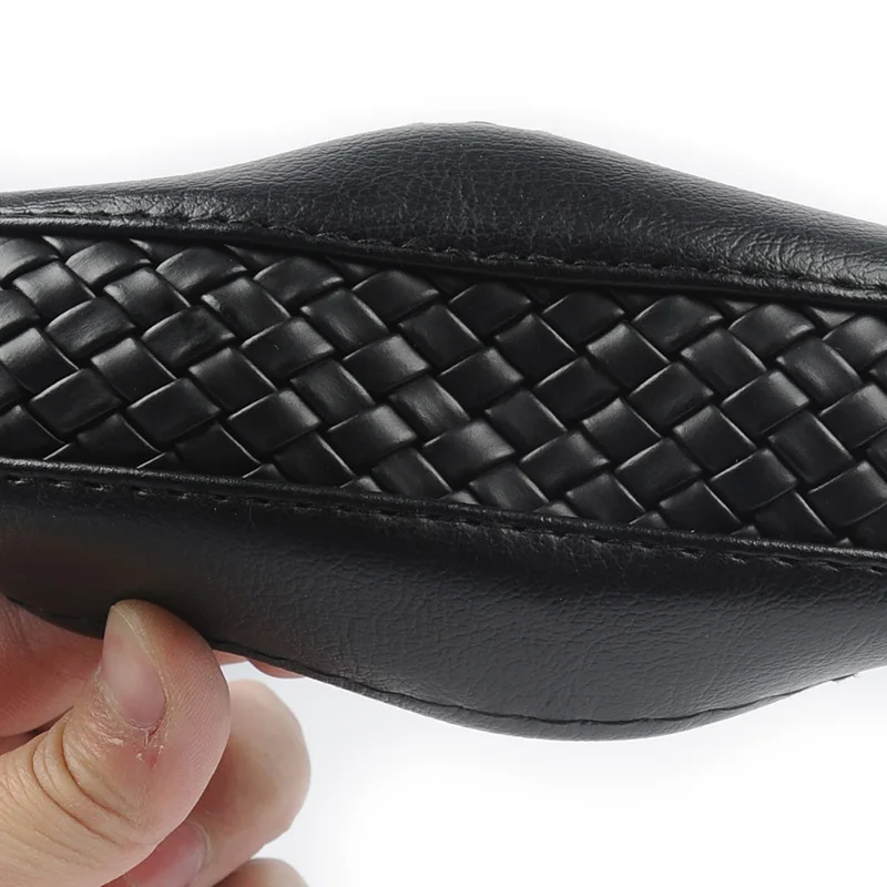 Чехол на руль AUTOYOUTH из искусственной кожи черная личи с противоскользящей