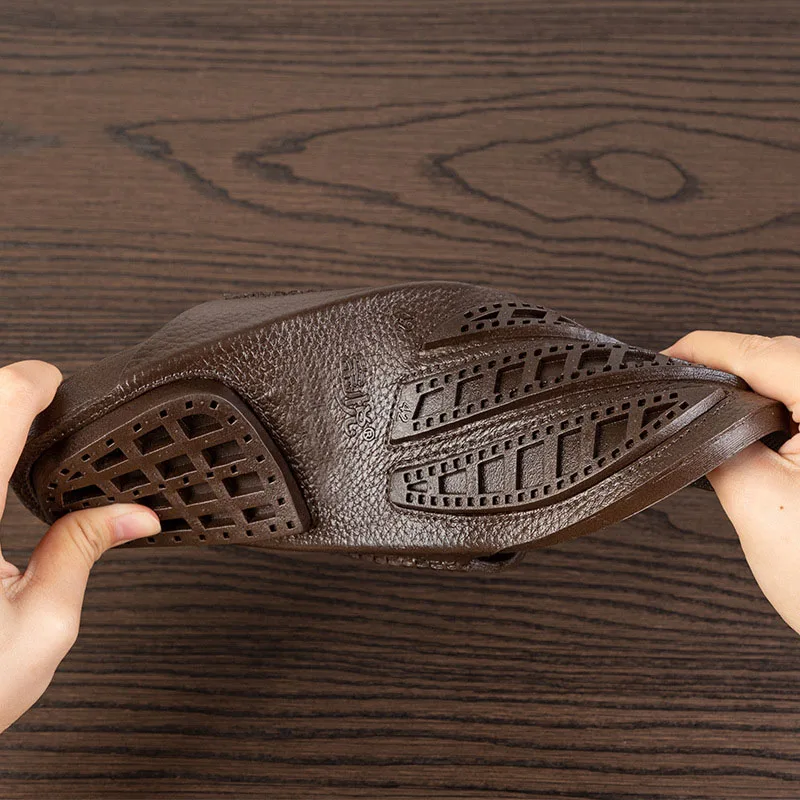 

2021 New Trend Men Flip Flops Summer Non-slip Thick Bottom Pu Sandals And Slippers Flat Heel Outdoor Beach Shoes Men Beach shoes
