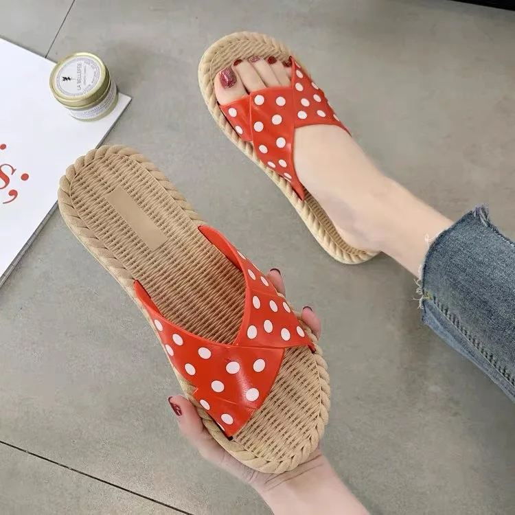 Женские сандалии и шлепанцы женской одежды все-матч с плоским дном Ins/модные