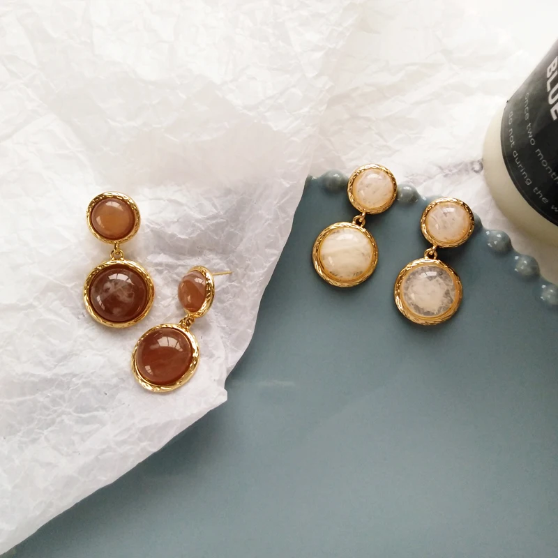 Личность эстетические серьги гвоздики геометрической формы в стиле ретро смолы