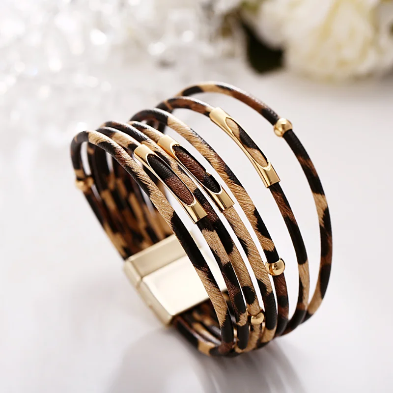 

Leopard Print Metal Magnetic Buckle Leather Bracelet for Women Fashion New Jewelry