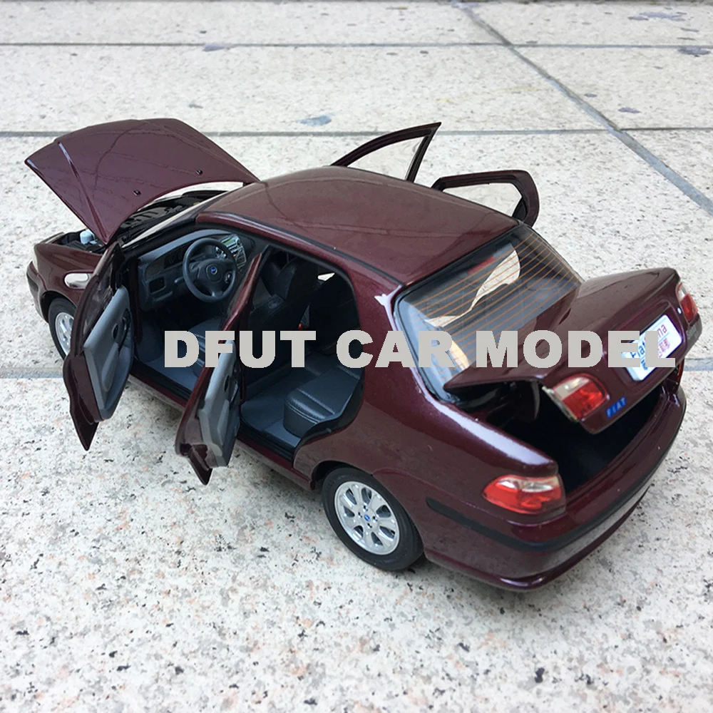 1:18 игрушка из сплава SIENA модель автомобиля для детских игрушечных автомобилей
