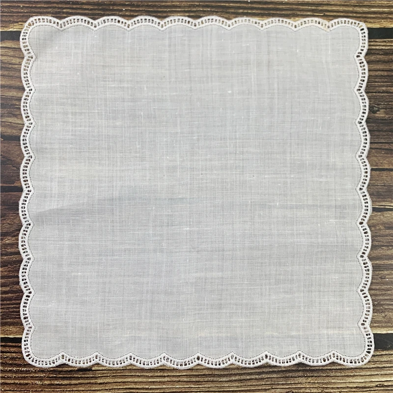 Set of 12 Fashion Wedding Handkerchiefs 12x12&quotWhite Ramie/Linen Hankies with Embroidered Scallop edges Vintage Hanky | Аксессуары