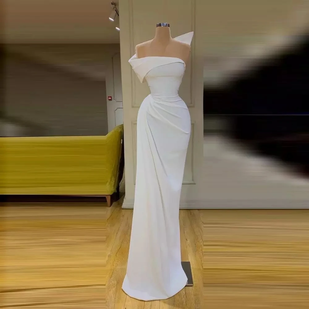 

Ivory Simple Party Dresses Mermaid / Trumpet Strapless Asymmetrical One-Shoulder Evening Dresses Sweep/Brush Sleeveless Fashion