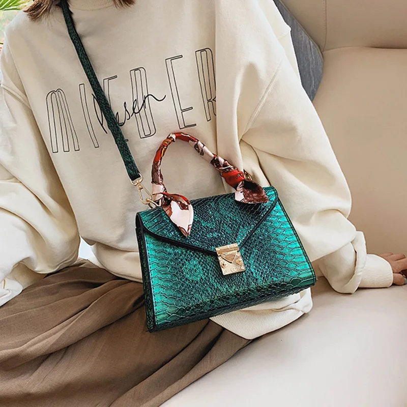 Роскошные сумки через плечо с крокодиловым узором для женщин 2020 маленькая
