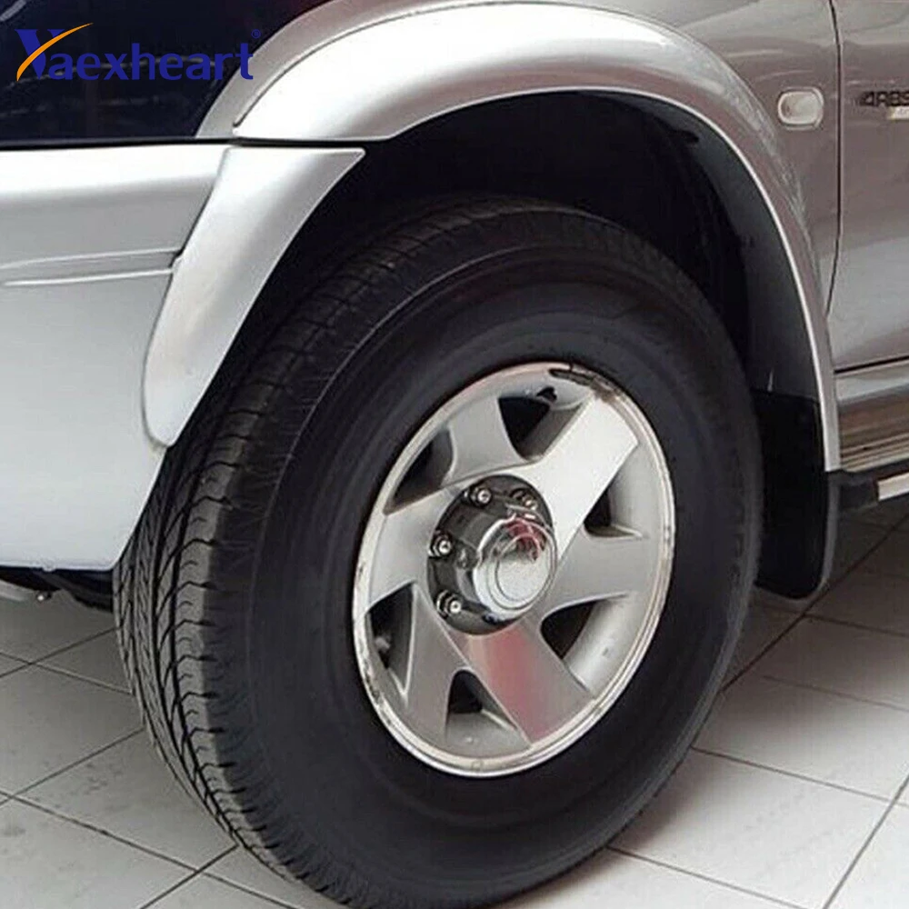4 шт. колпачки для центрального колпачка 00 01 02 03 04 Mitsubishi Montero MB816581 OEM Chrome |