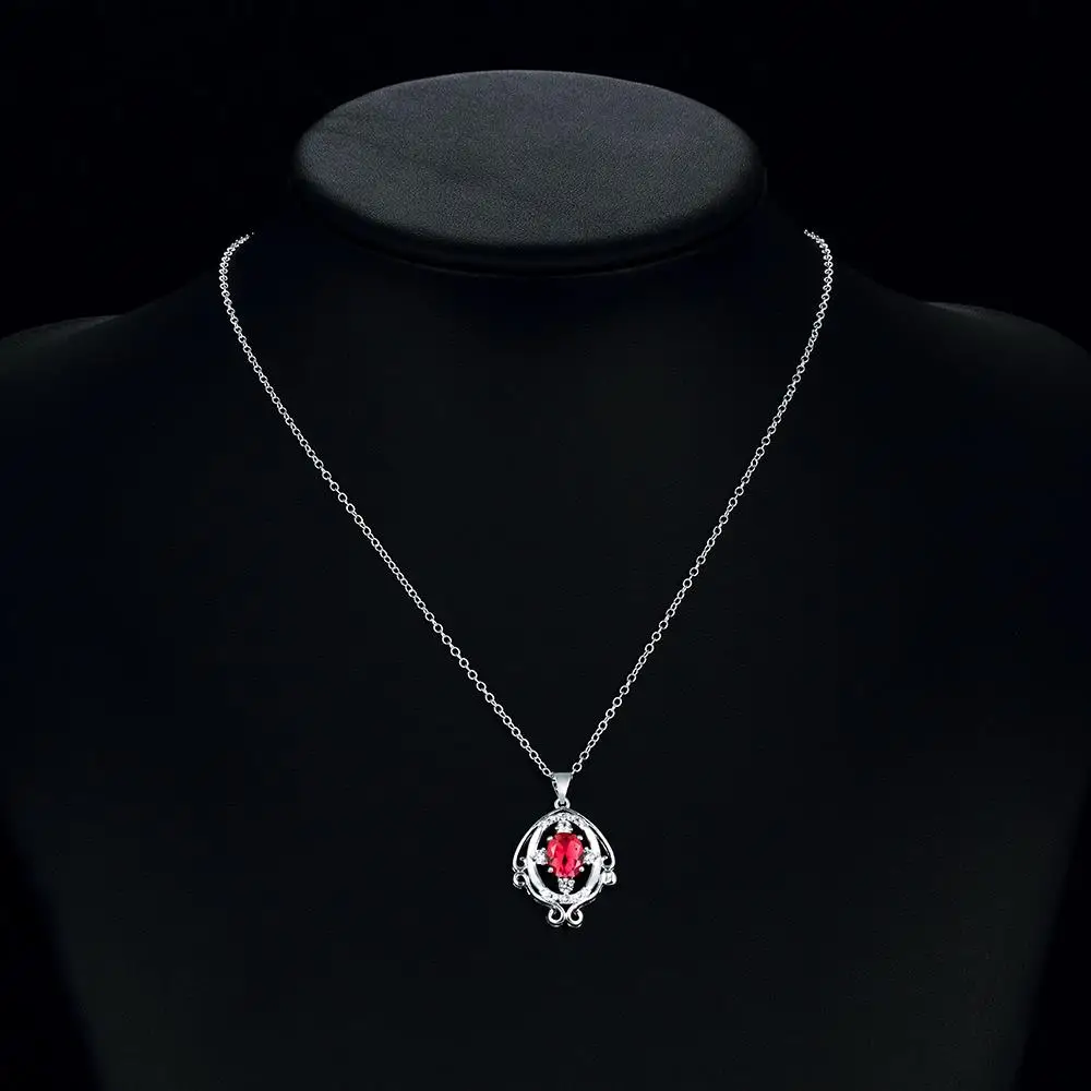 

Fashionable Jewelry Season Best-selling Personality Hollow Fish-shaped Red Zircon Necklace