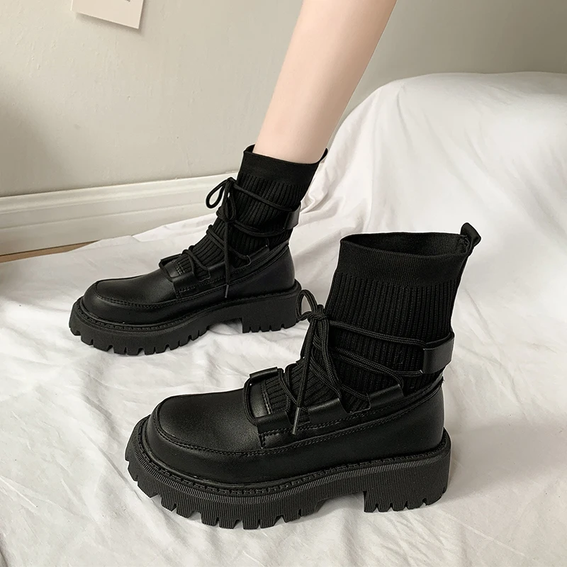 

Martin Boots Woman 2021 New Ladies Casual Stretch Fabric Socks Boots Fashion Cross-tied Women Shoes Platform Boots Gothic Women