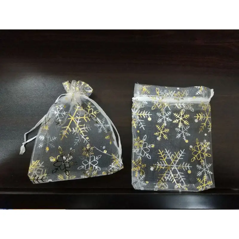 

Candy Gift Bags Golden Snowflake Printing Gauze White Organza Bag New