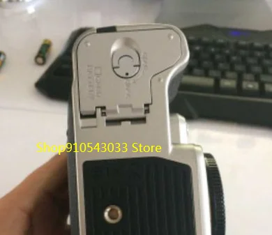 

Spot FOR Nikon DF battery cover battery warehouse cover battery box cover new original