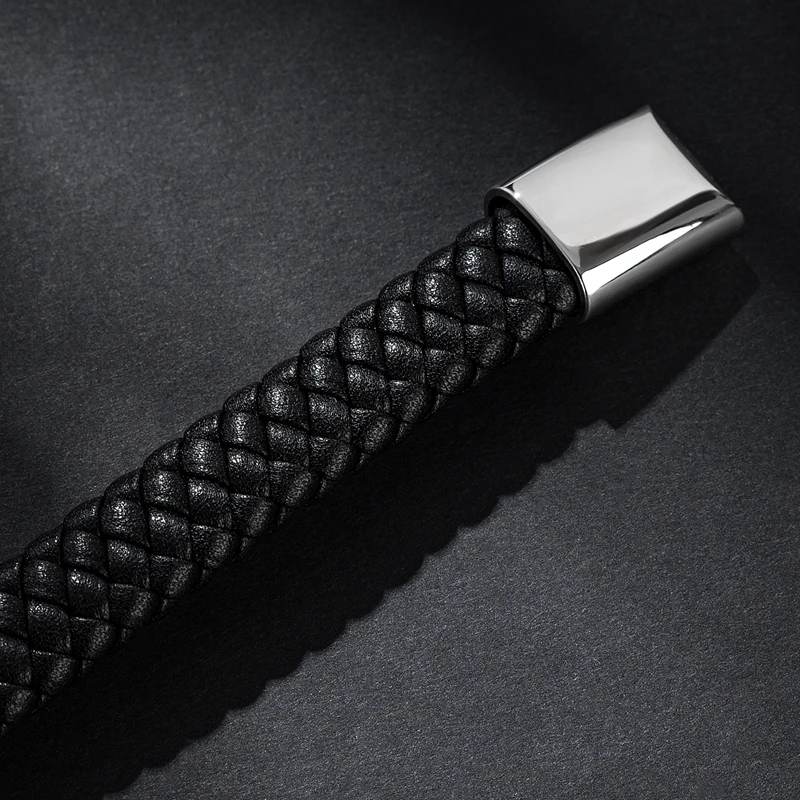 

MOZO FASHION 2020 Men Bracelets Braided Stainless Steel Trendy Retro Tide Bracelet Punk Genuine Leather Bangle man Jewelry 180