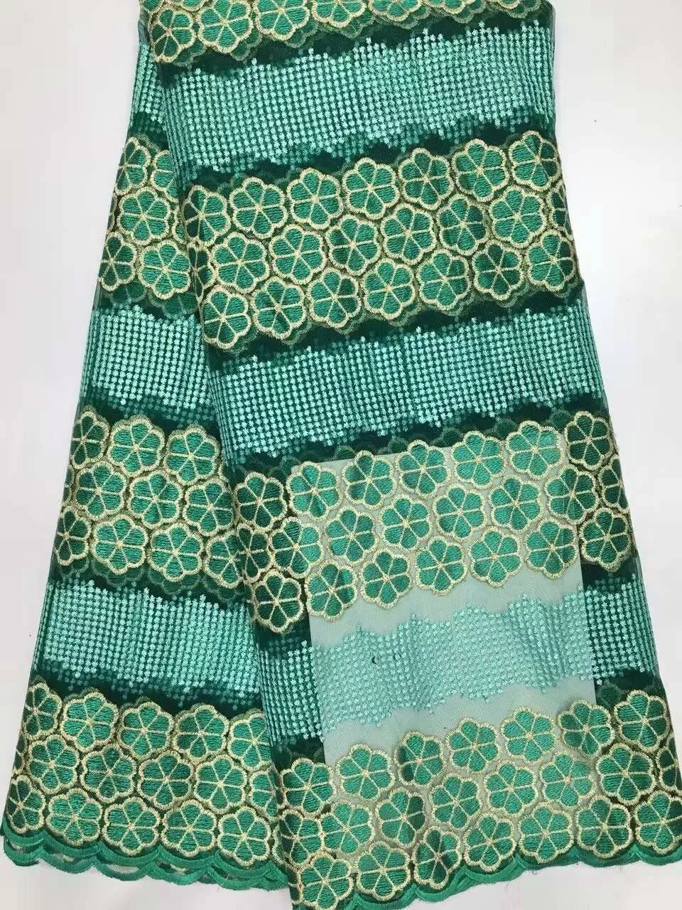 

2021 Latest African French Lace Fabric High Quality African Tulle Lace Fabric For Wedding.Purple Color African Cord Lace D8201