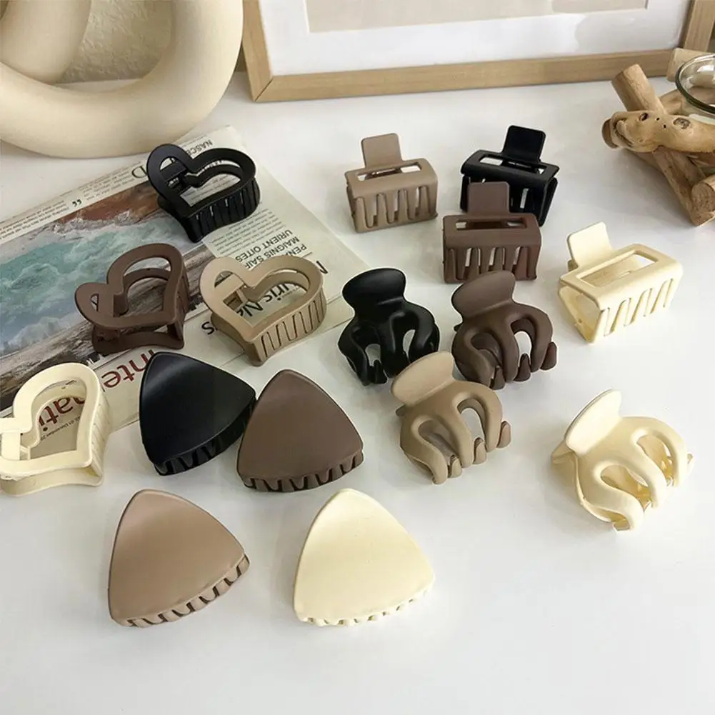 

Hairpin Milk Tea Coffee Color Grasping Clip Elegant Net Temperament Headwear Back Of Hair Claws Accessories Hair Simple Hea H1S1