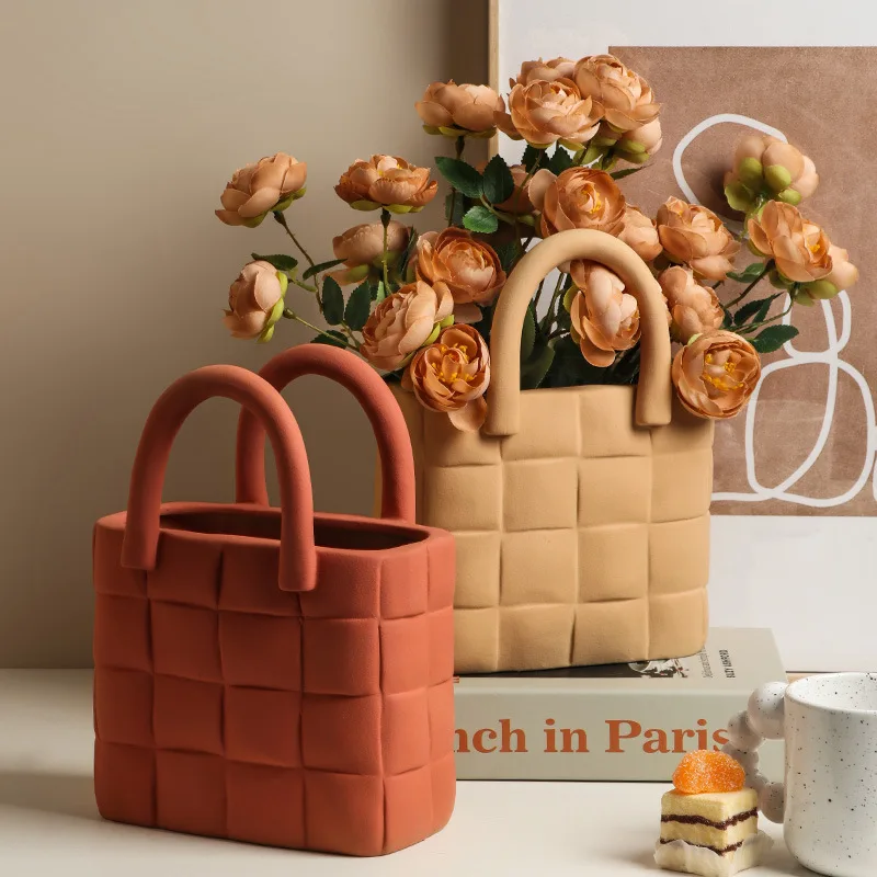 

Creative Ceramic Vase Living Room Flower Arrangement Home Decoration Decoration Handbag Bag Vase