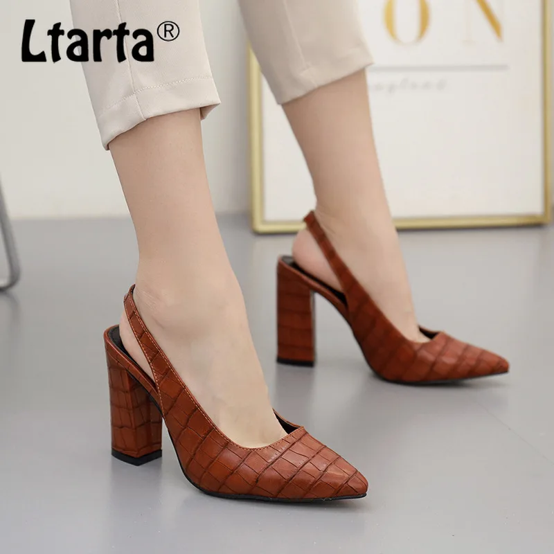 LTARTA/Летняя женская обувь с закрытым носком на толстом каблуке Женские босоножки