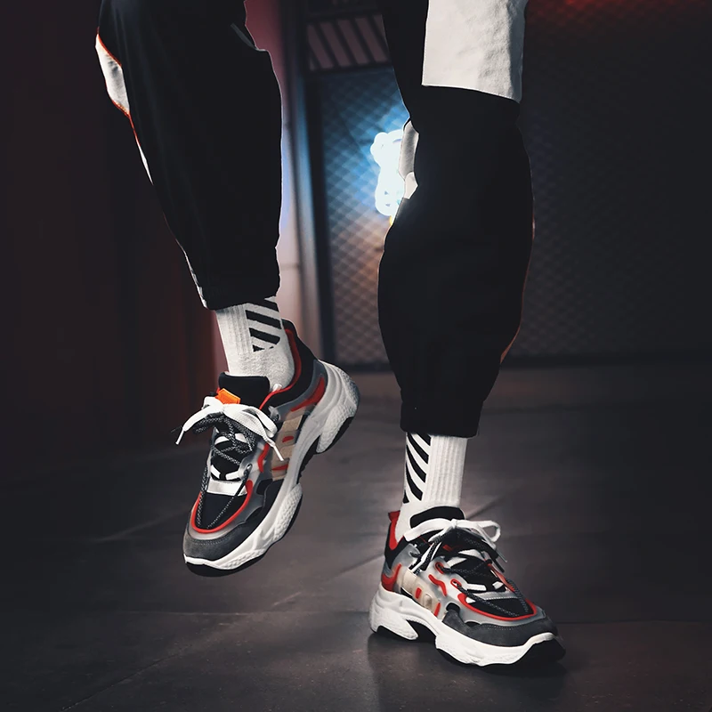 Высокие модные кроссовки подходящие к цвету повседневные туфли из натуральной