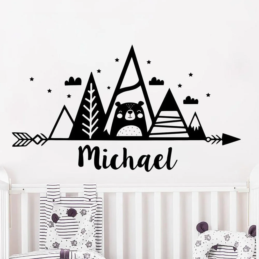 Имя мальчика Персонализированная наклейка стены для детской комнаты горы