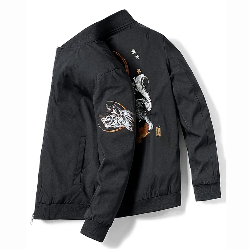 Куртка бомбер мужская осенняя ветровка с вышивкой волка пилот модная