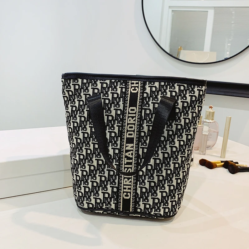 

Korean Cosmetic Bag Small Portable Travel Simple Large Capacity Multi-Functional Small Square Bag Female